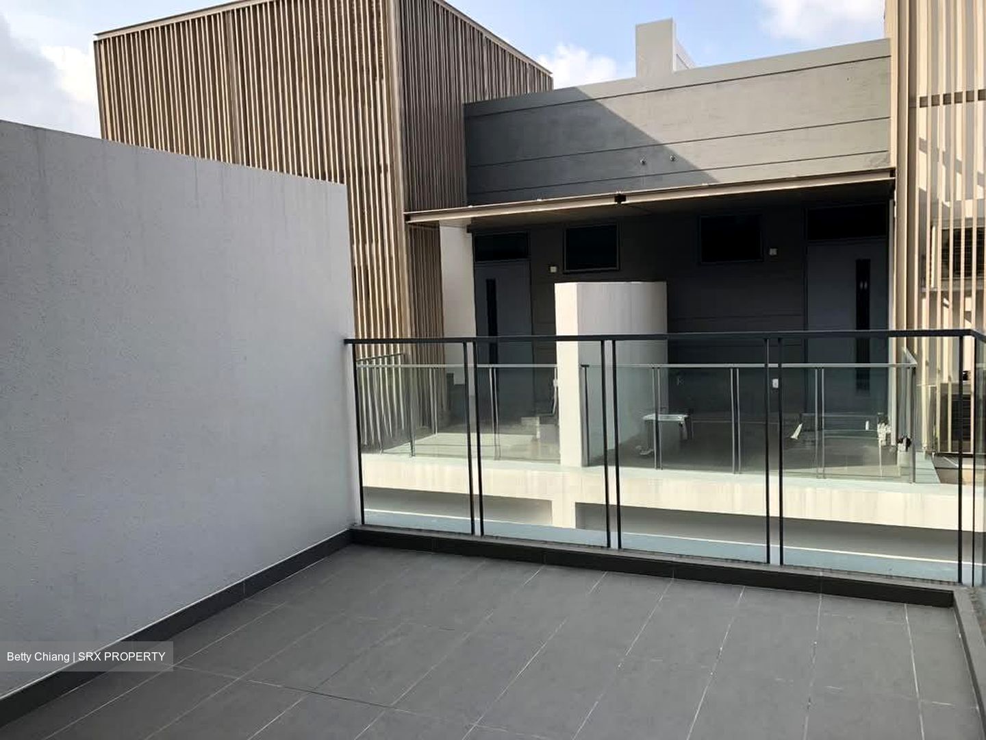 Ang Mo Kio Avenue 5 (D20), Terrace #539347861